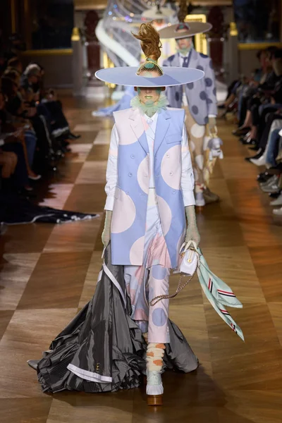 Look 40
